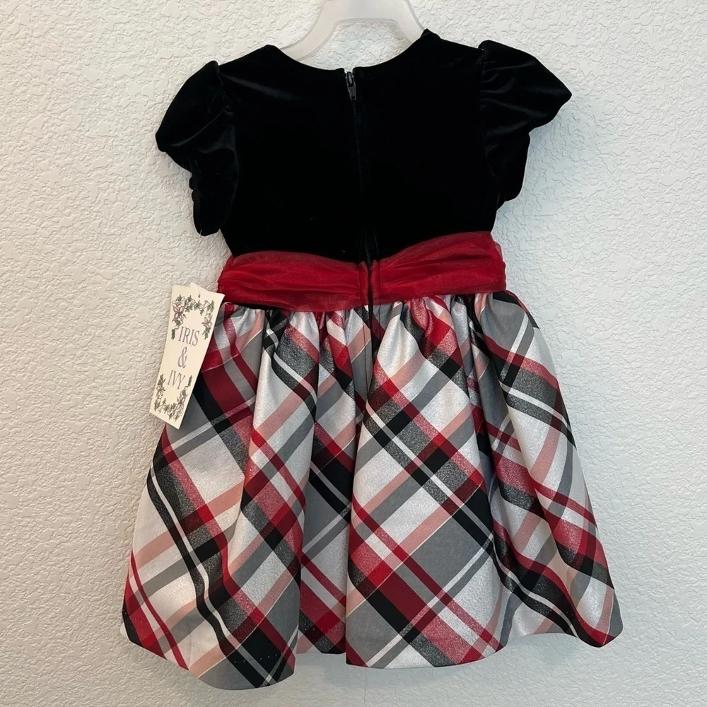 NWT Iris and Ivy Black Red White Velvet Plaid Bow Tie Dress- Size 2T